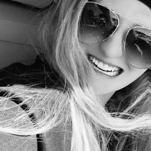 Meet your Posher, Dani